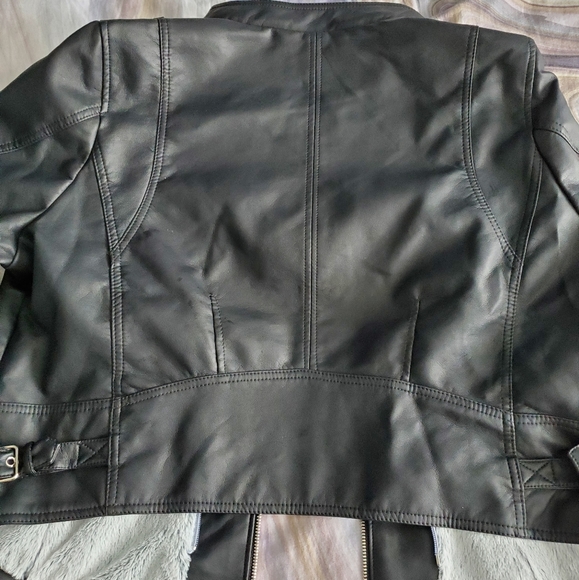NWOT JouJou Black Pleather Moto Jacket with Removable Hood - Picture 13 of 14